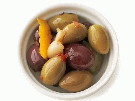3. Korenené olivy