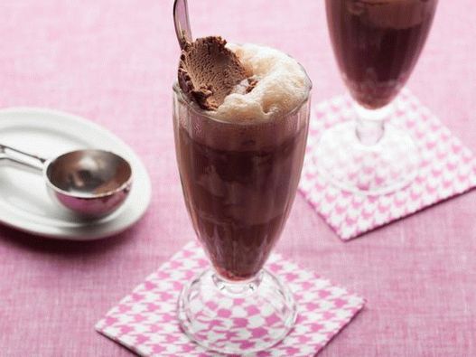 Fotka z Affogato s čokoládovým pivom a zmrzlinou