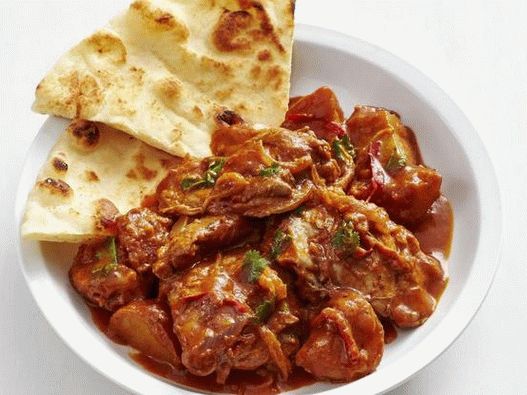 Photo Butter Chicken - kuracie a smotanovo-paradajková omáčka v indickom štýle v pomalom hrnci