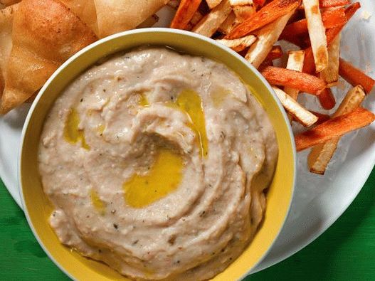 Foto cesnaková omáčka s fazuľami