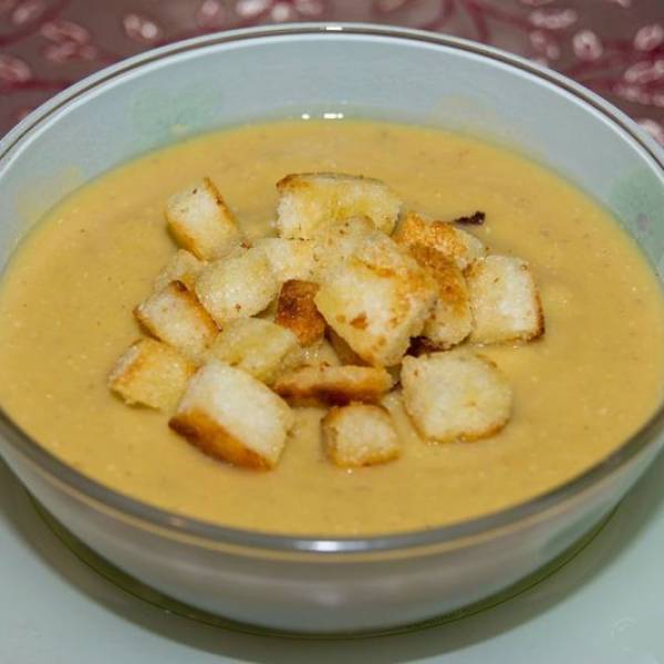 Francúzska polievka "Conti"