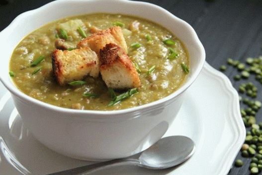 Polievka z gréckeho hrášku Puree