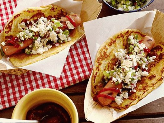 Fotka hotdogov z plážovej promenády