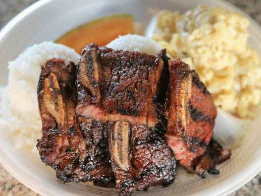 Photo Calbi: Grilované hovädzie rebrá v kórejskom štýle