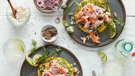 Fotka z Quesadilla s lososom a sušenými paradajkami