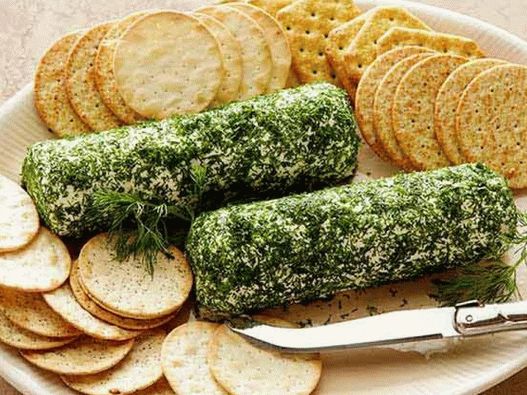 Fotografie z kozieho syra posypaného kôprom