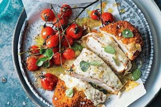 Jednoduchý recept na kurča v parmezáne Jednoduchý recept na kurča v parmezáne