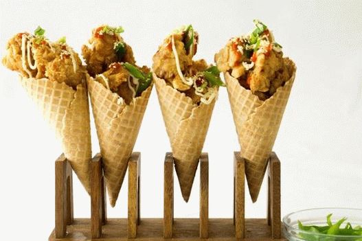 Nugety a zemiaky v kuželi vafle Nugety a zemiaky v kuželi vafle