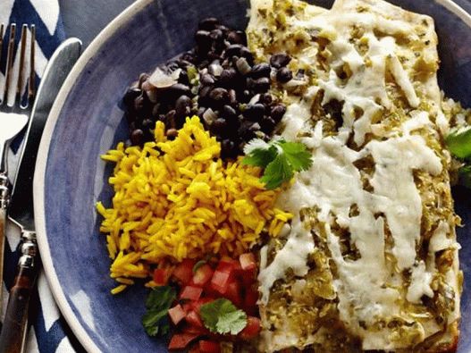 Enchiladas, s, kurča, a, jeden, dodatok, od, žltosť, ryža, a, špinavý fazula
