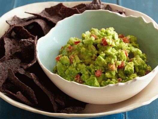 Guacamole s cesnakom