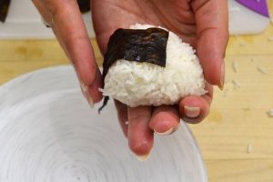 Onigiri s lososom