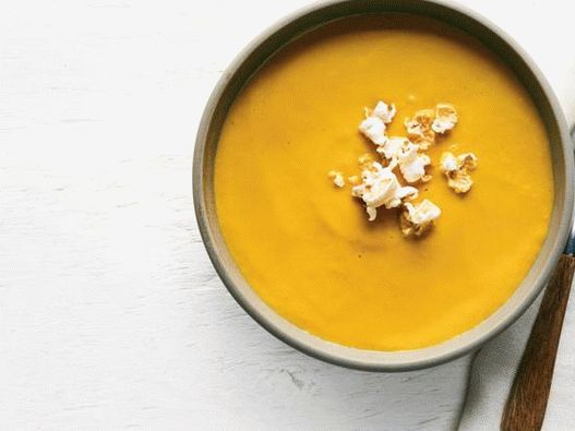 Foto misky - tekvica s kari a popcorn