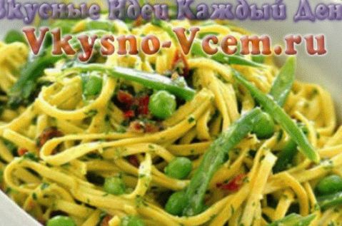 Fettuccine with vegetables