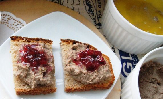 Pečeňová paštéta