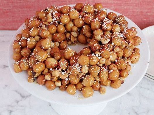 Struffoli s lieskovými orieškami