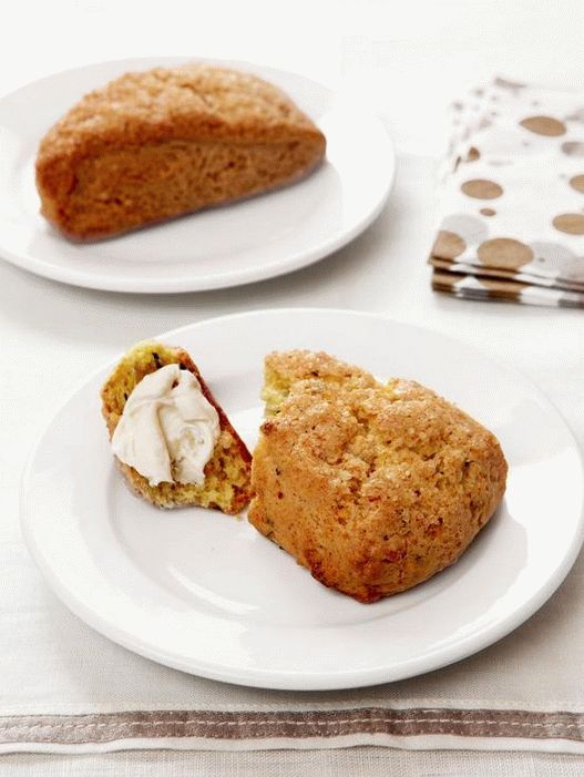 Scones s rozmarínom a čokoládou