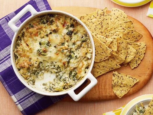 Hlboká omáčka s artičokmi a kapustovým kapustou