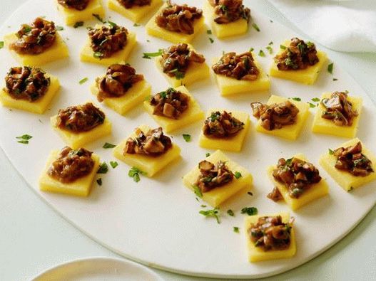 Huby na gulášoch z polenty