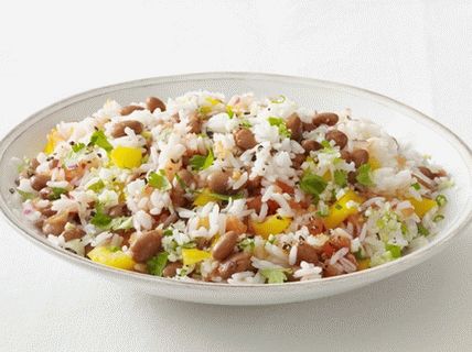 Foto šalát s fazuľou a ryžou