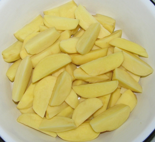 Šalát s pečenými zemiakmi a mierne soleným lososom - 0