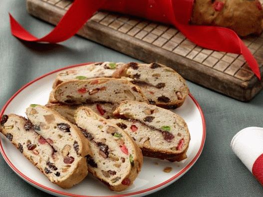 Fotka z Stollen (German Christmas Cupcake)