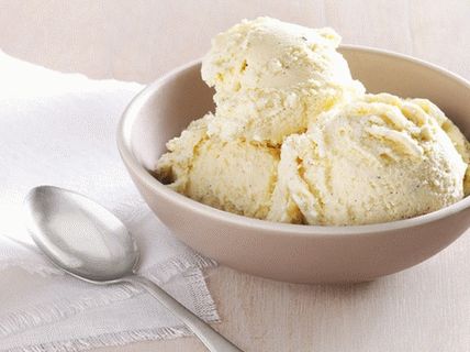 Foto vanilková zmrzlina s medom