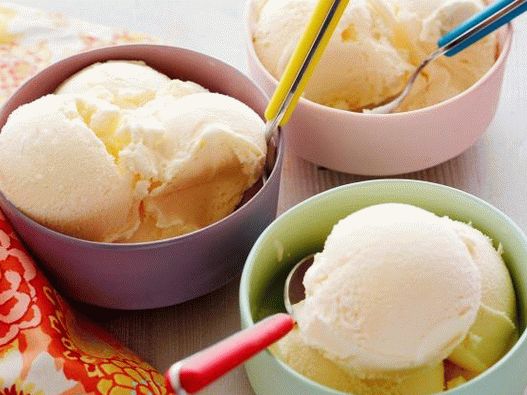 Foto vanilková zmrzlina doma