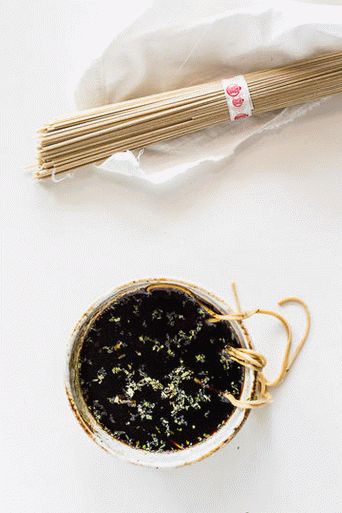 Fotka z japonskej omáčky Tsuyu pre soba rezance