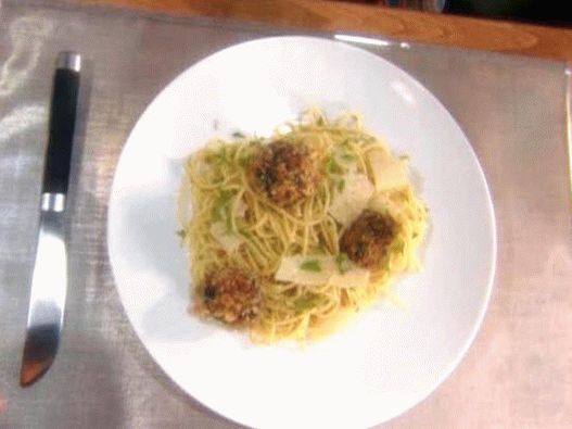 Foto pečené mäsové guľky