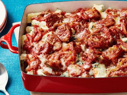 Foto, pasta, a, kurča, klobása, piecť, kastrol,