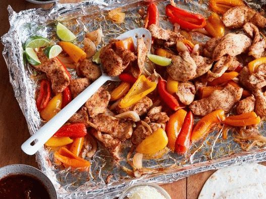 Fajitas, s, kurča, prostredníctvom, jeden, plech na pečenie
