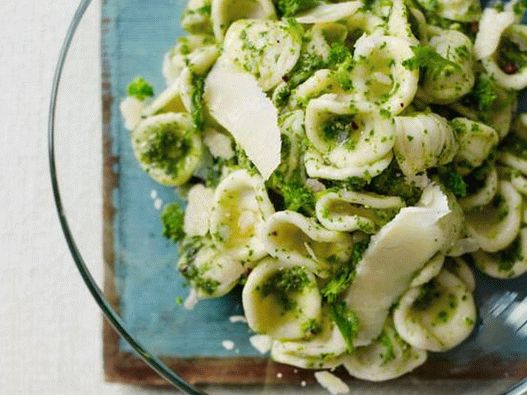 Orecchiette pasta, s, rapini pesto